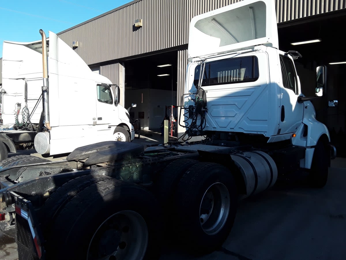 2020 Navistar International LT625 DAYCAB T/A 290281