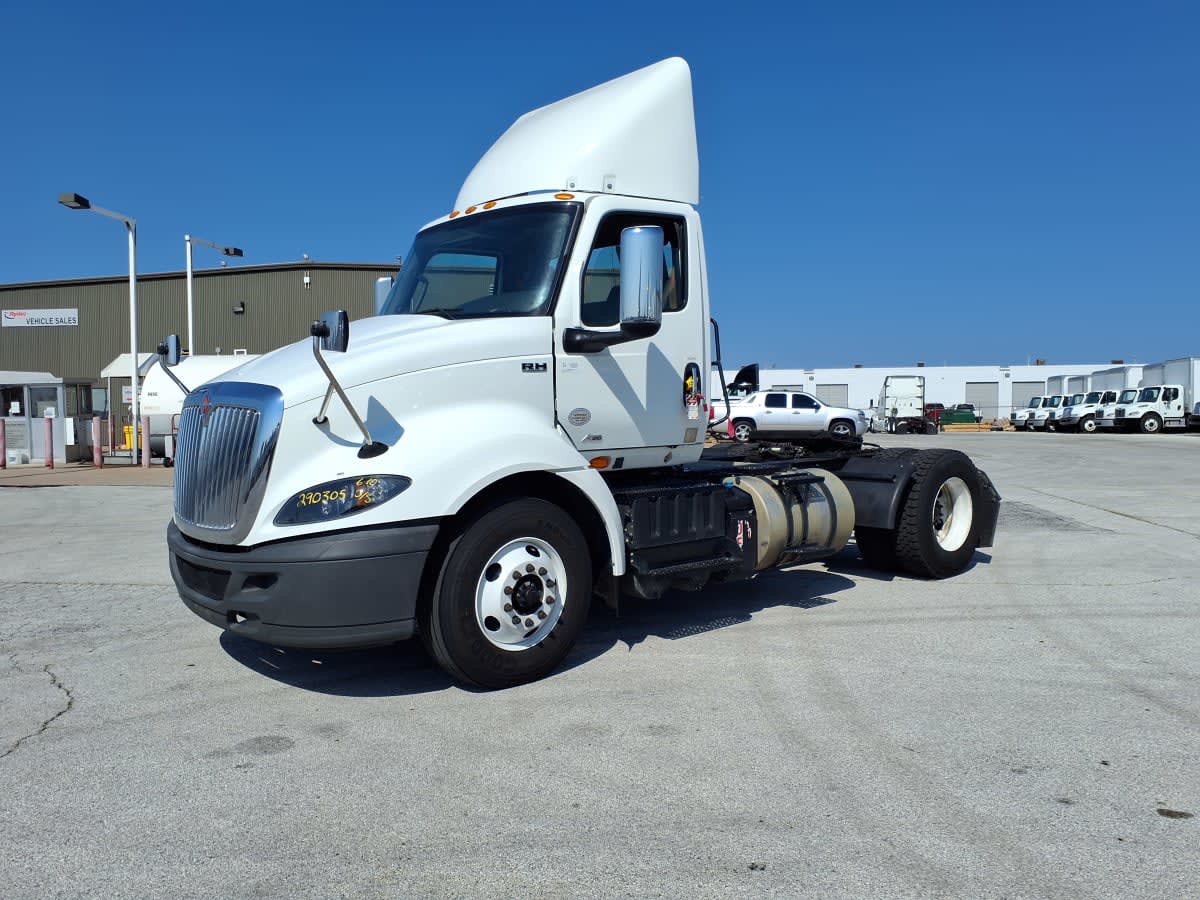 2020 International - image 1