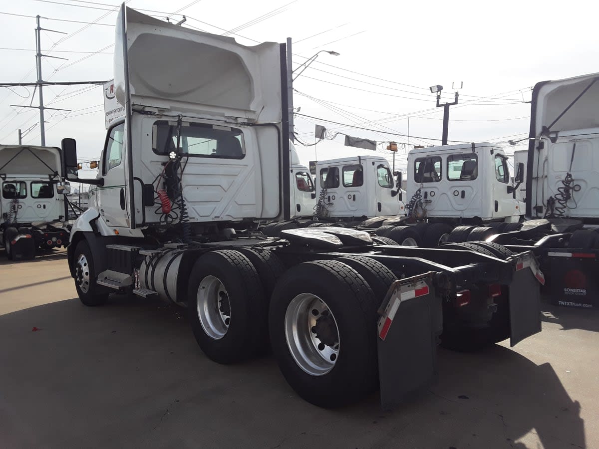 2020 Navistar International RH613 DAYCAB T/A 290344