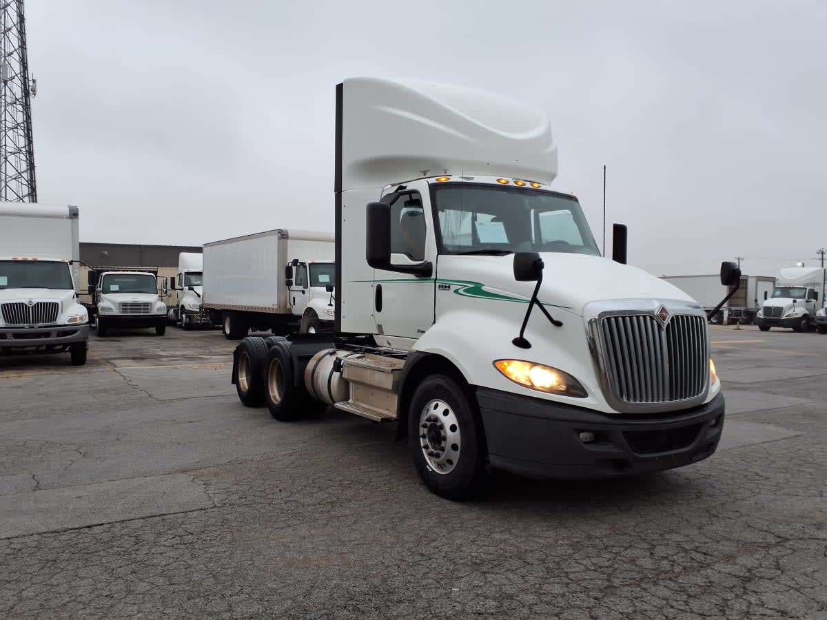 2020 Navistar International RH613 DAYCAB T/A 290347