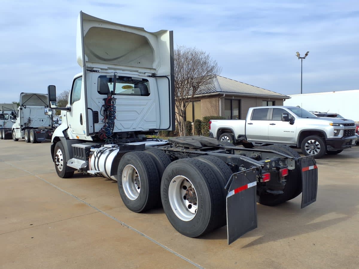 2020 Navistar International RH613 DAYCAB T/A 290348
