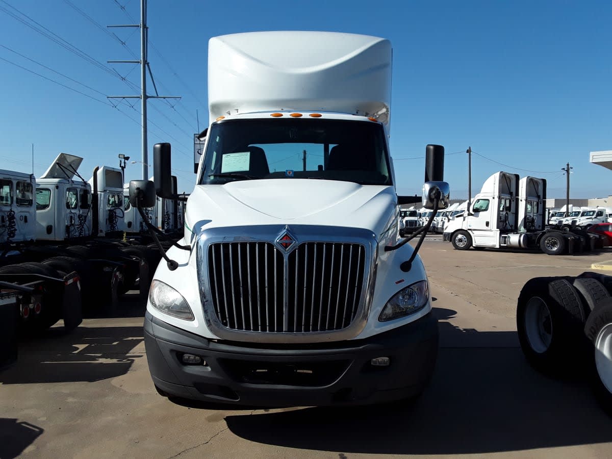 2020 Navistar International RH613 DAYCAB T/A 290352