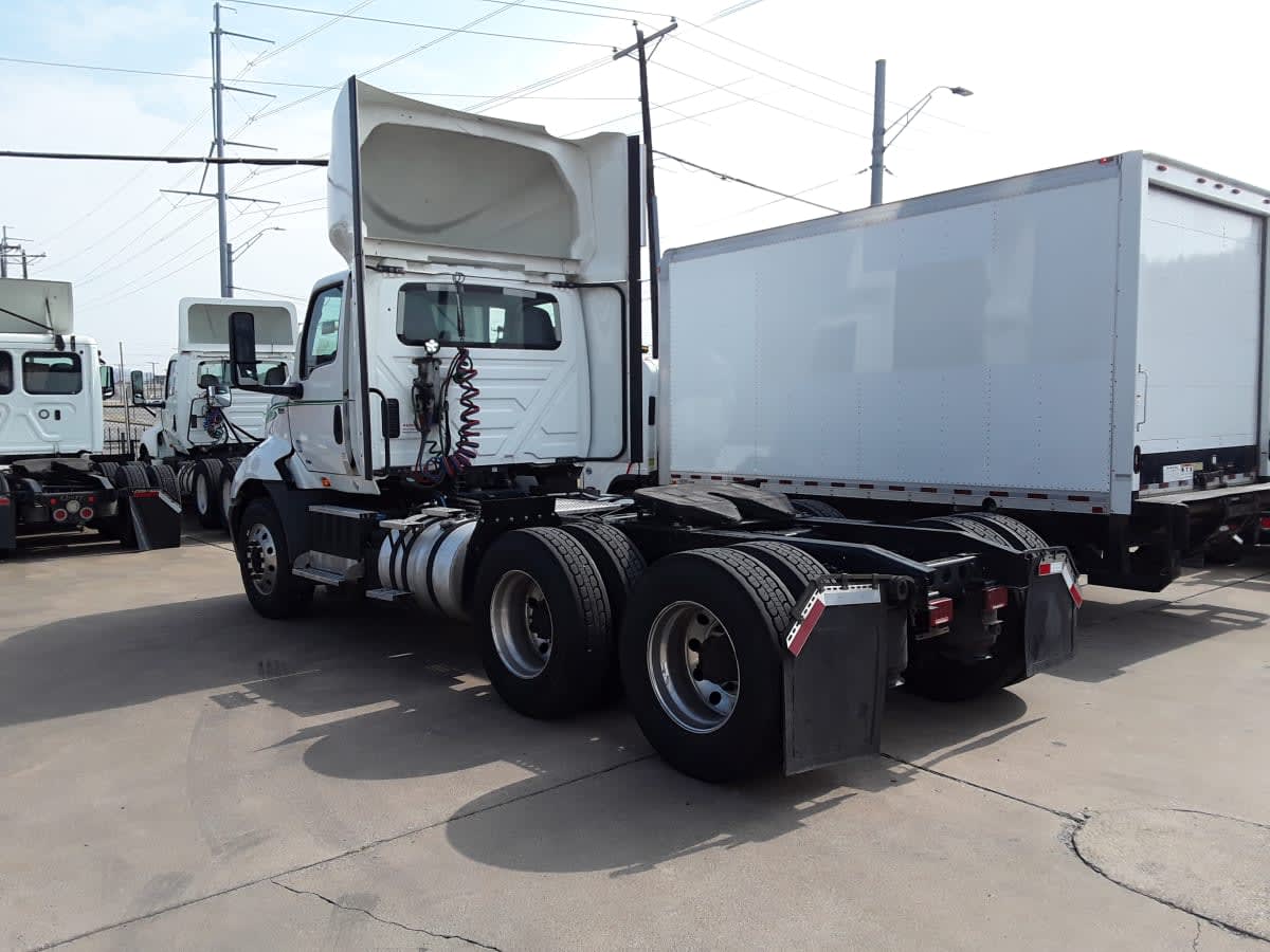 2020 Navistar International RH613 DAYCAB T/A 290363
