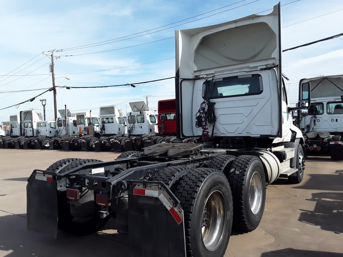 2020 Navistar International RH613 DAYCAB T/A 290367