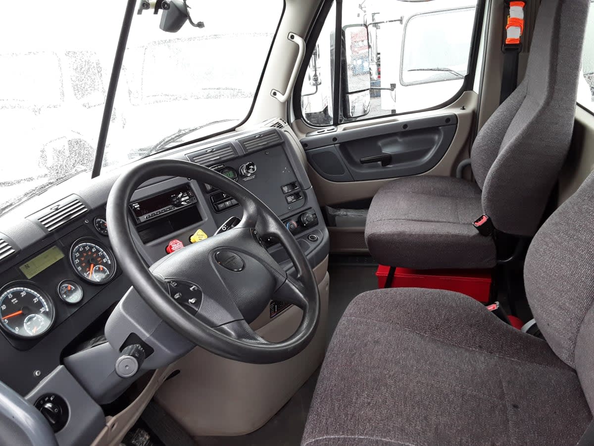 2020 Freightliner CASCADIA 125 290442