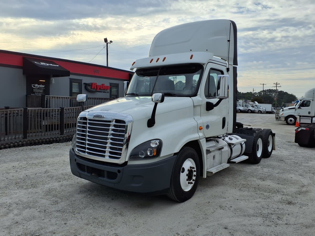 2020 Freightliner/Mercedes CASCADIA 125 290572