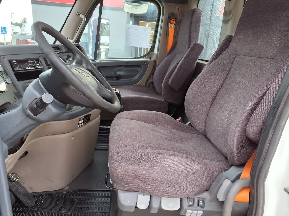 2020 Freightliner/Mercedes CASCADIA 125 290572