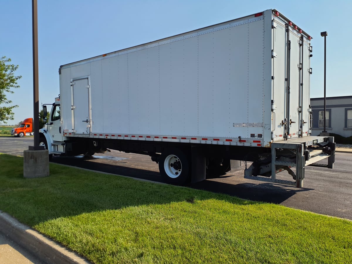 2020 Freightliner/Mercedes M2 106 290698