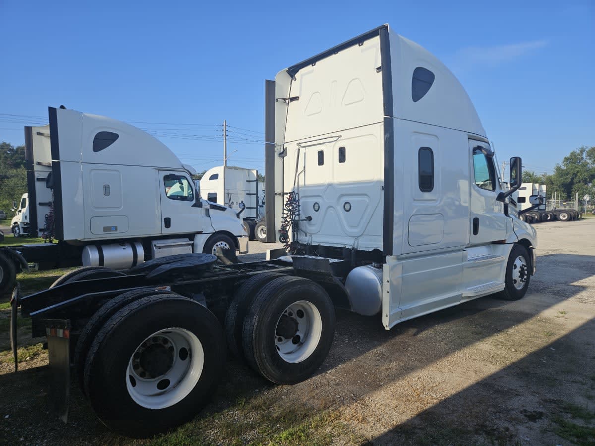 2020 Freightliner NEW CASCADIA PX12664 290731