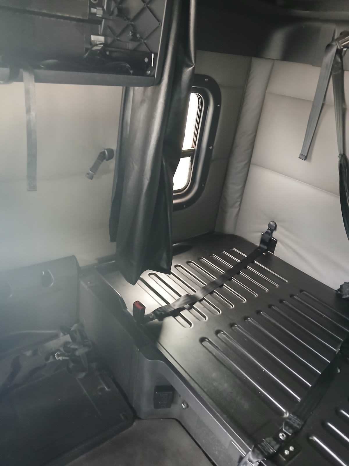 2020 Freightliner - image 15