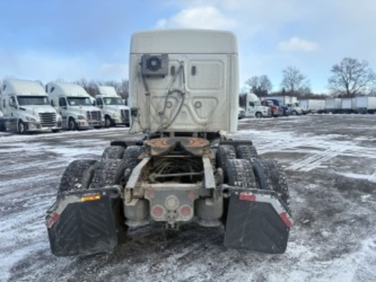 2020 Freightliner - image 5