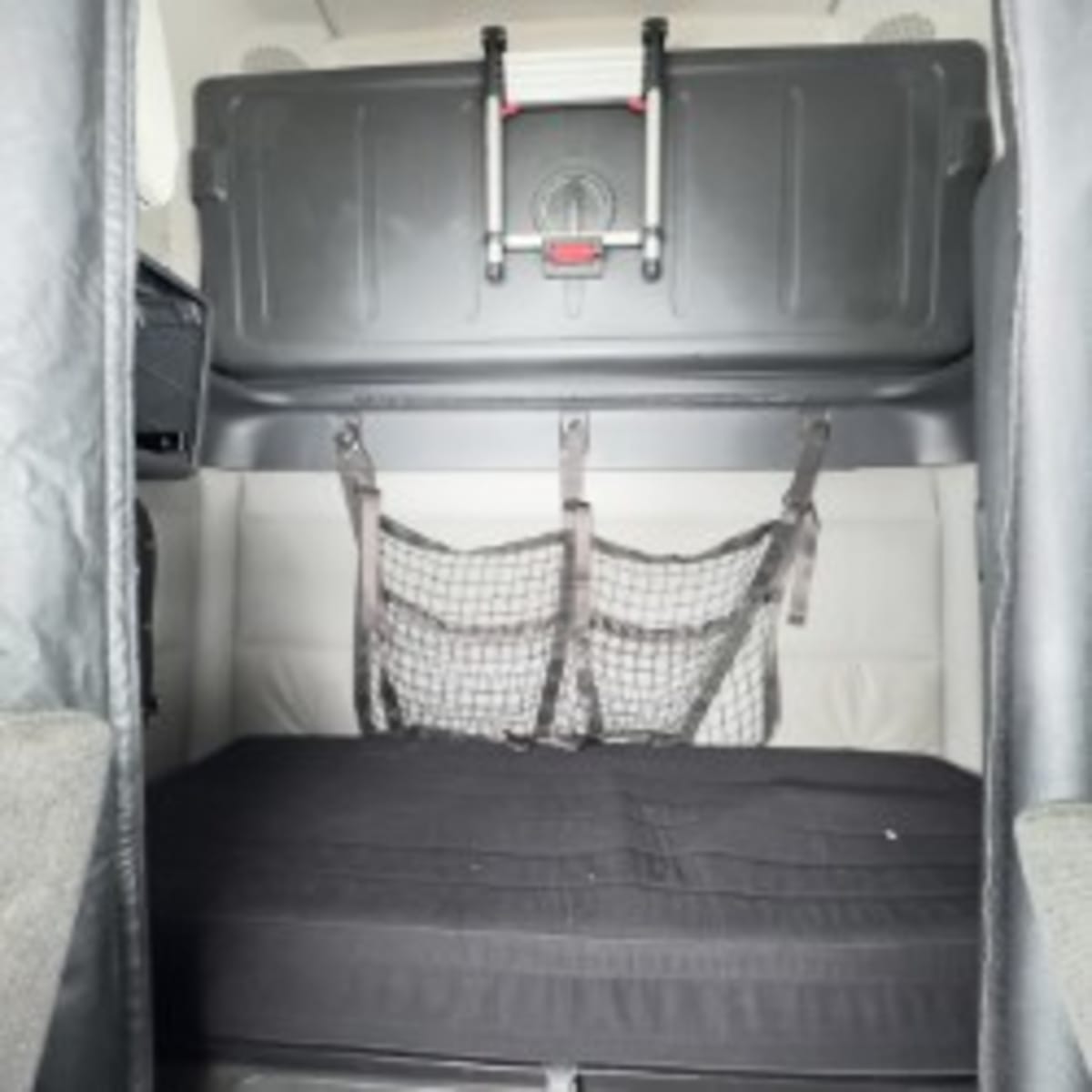 2020 Freightliner - image 8