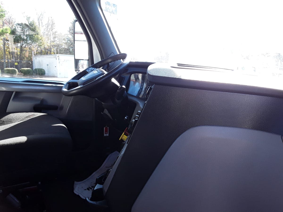 2020 Freightliner - image 6