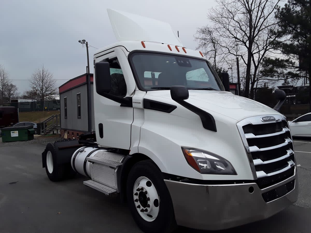 2020 Freightliner - image 3