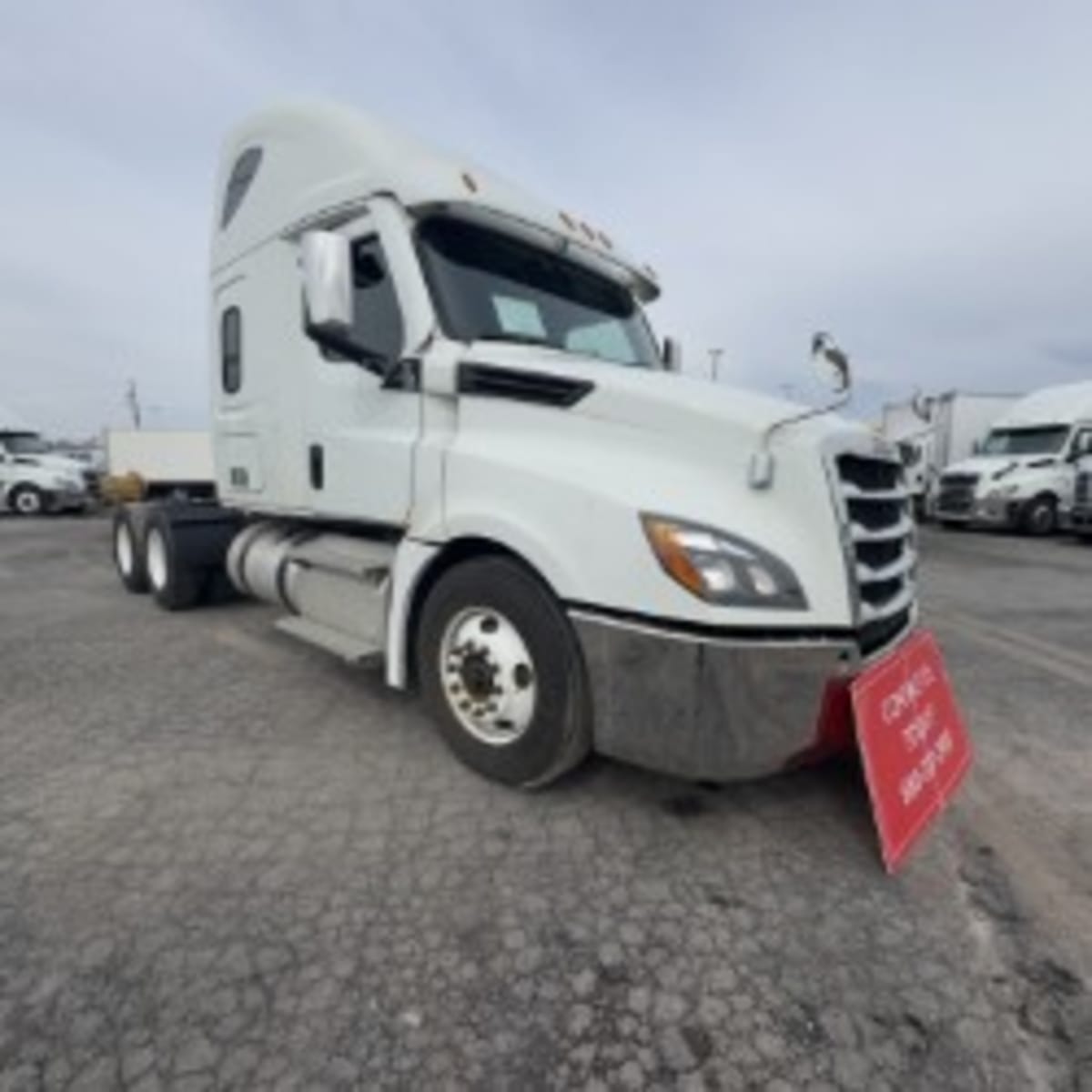 2020 Freightliner - image 3