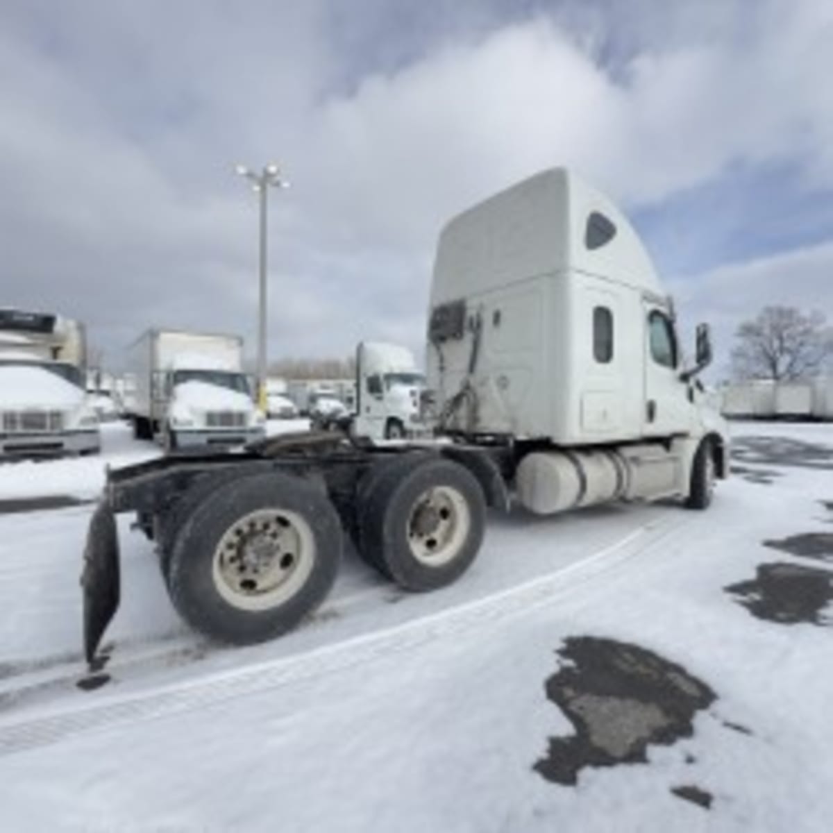 2020 Freightliner - image 6
