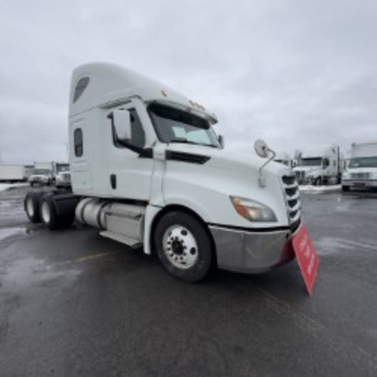 2020 Freightliner - image 1