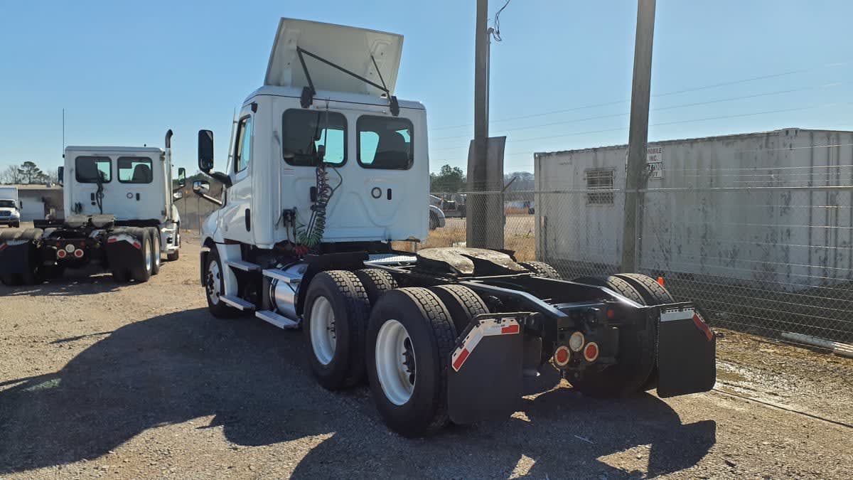2020 Freightliner/Mercedes NEW CASCADIA PX12664 290994