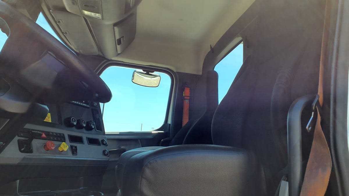 2020 Freightliner/Mercedes NEW CASCADIA 116 291008