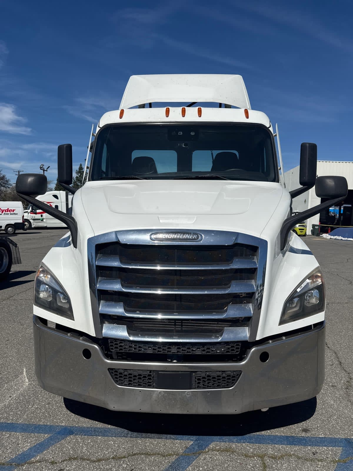 2020 Freightliner - image 2