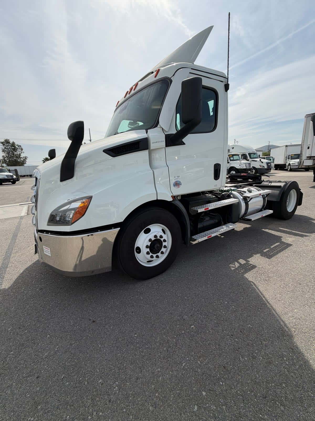 2020 Freightliner - image 3