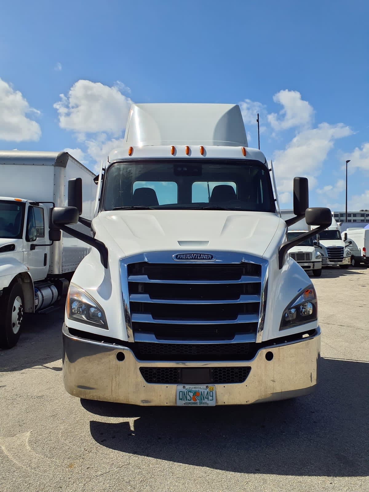 2020 Freightliner - image 2