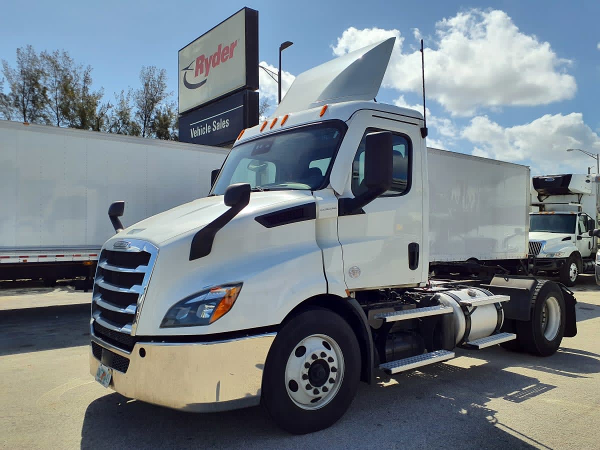 2020 Freightliner - image 1