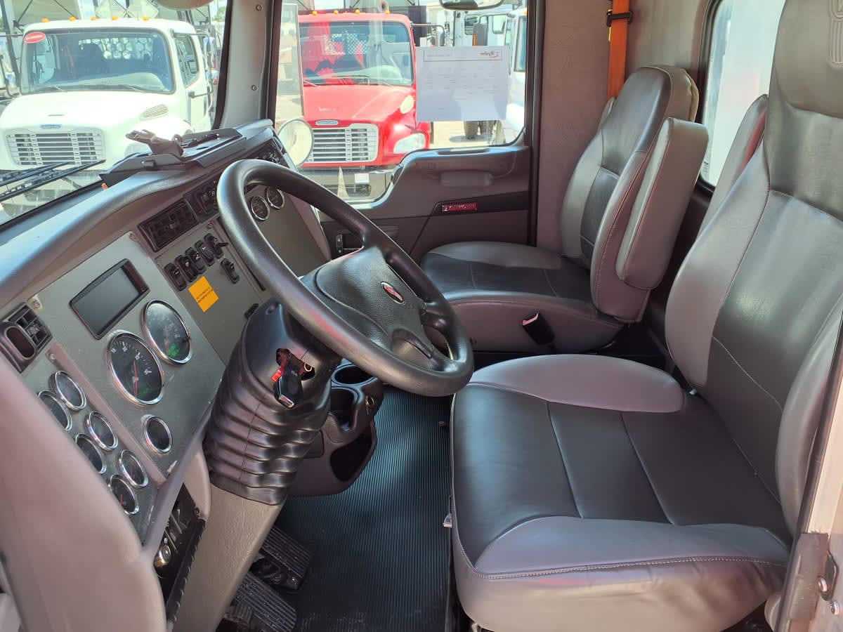 2020 Kenworth T370 in Greenville, SC — photo 7