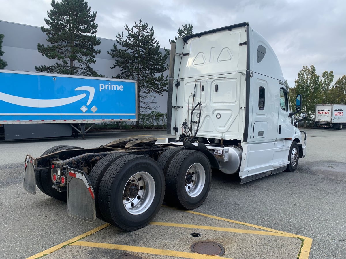 2020 Freightliner/Mercedes NEW CASCADIA 116 291220