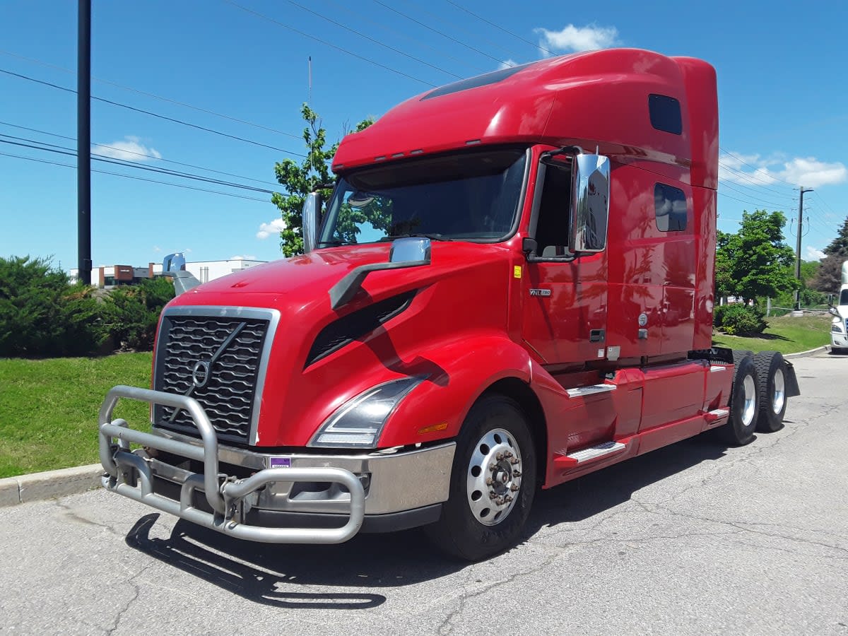 2021 VOLVO VNL64T-760 291401