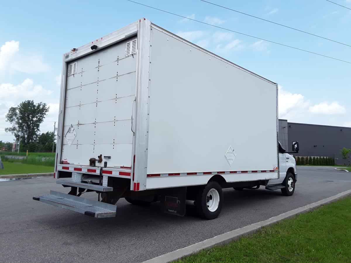 2019 Ford Motor Company E-450 SD CUTAWAY 291556