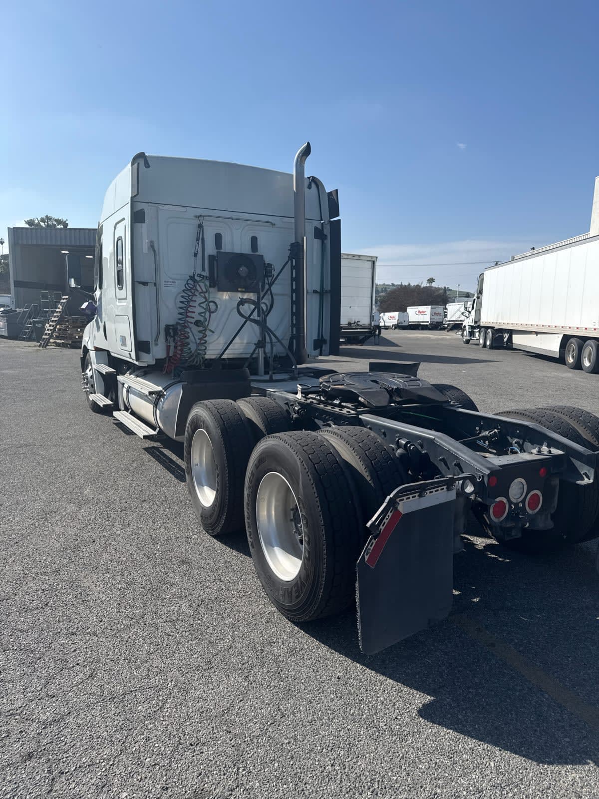 2020 Freightliner - image 4