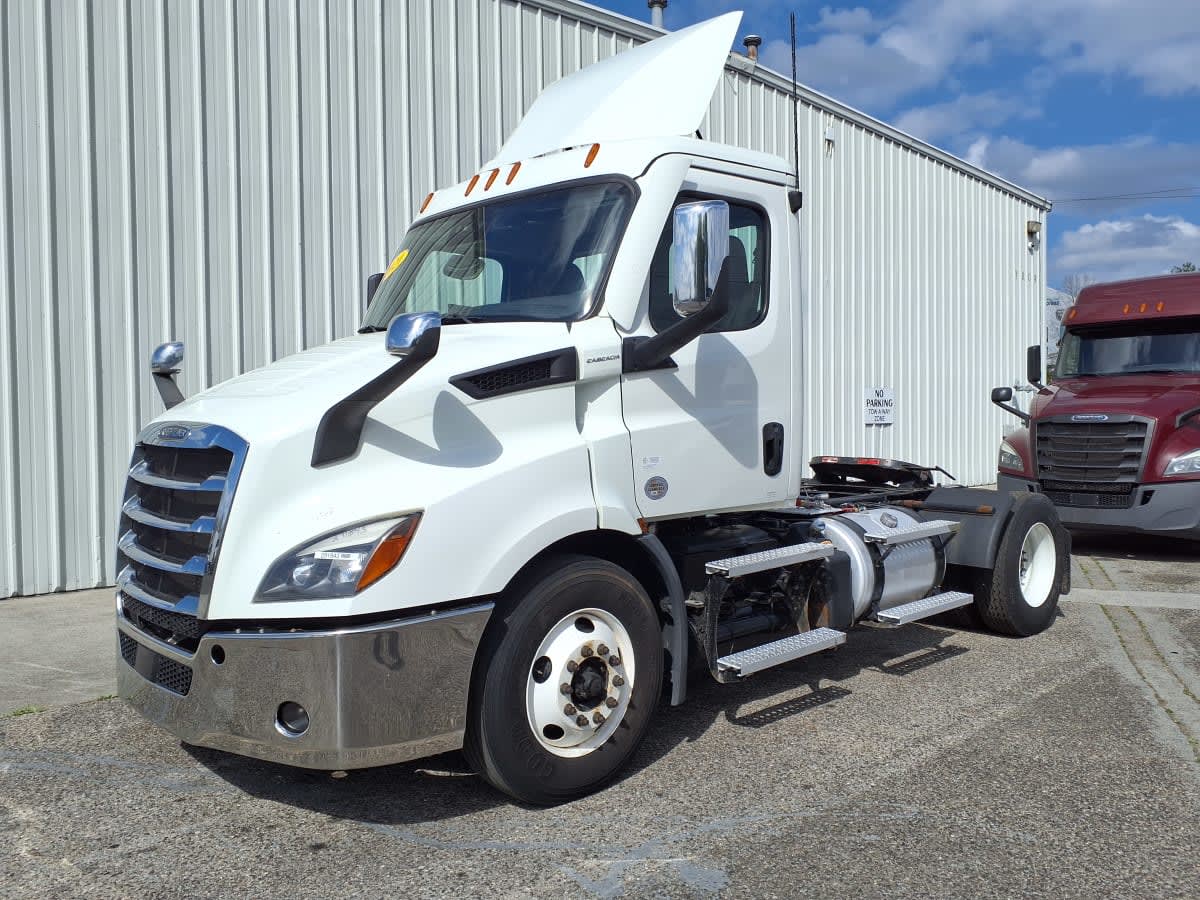 2020 Freightliner/Mercedes NEW CASCADIA 116 291843
