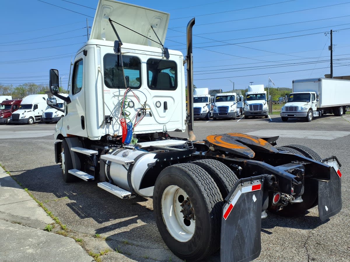 2020 Freightliner/Mercedes NEW CASCADIA 116 291851