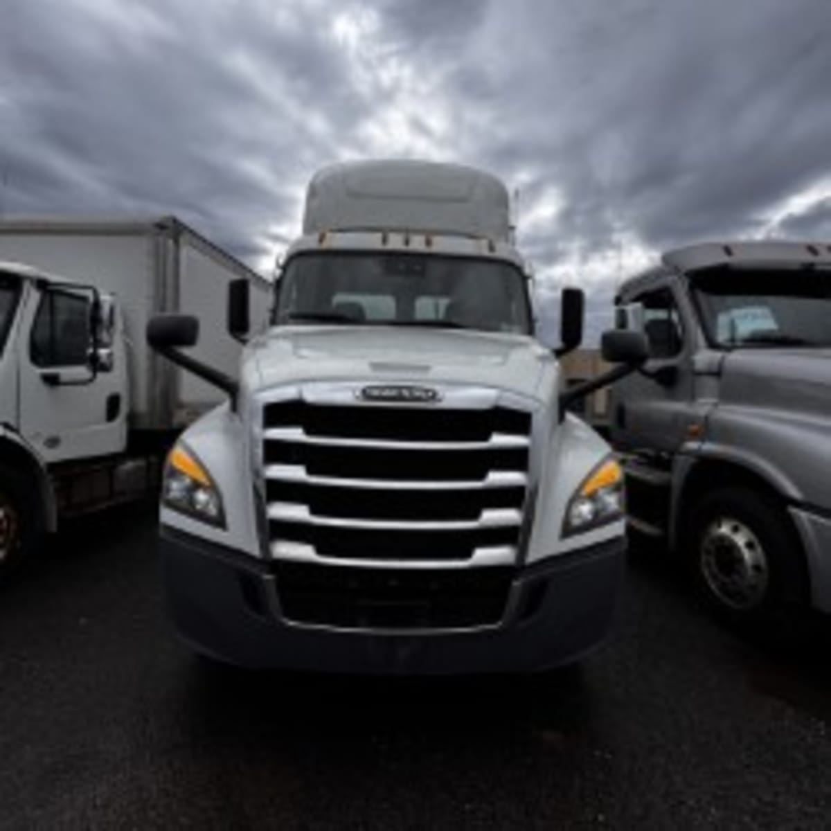2021 Freightliner/Mercedes NEW CASCADIA PX12664 291980