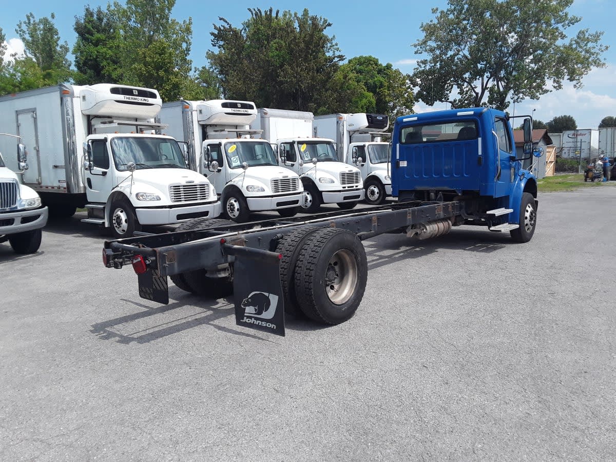 2020 Freightliner M2 106 in La Vergne, TN — photo 4