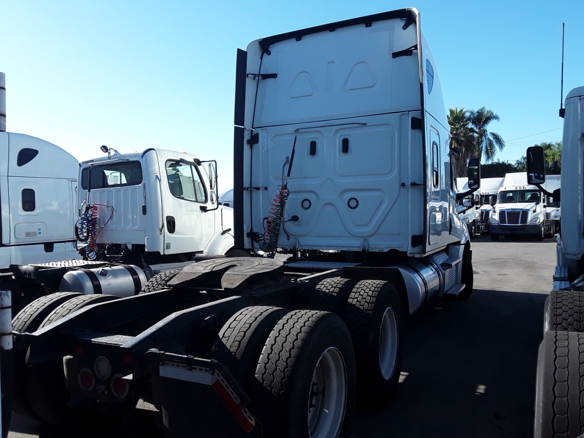 2020 Freightliner/Mercedes NEW CASCADIA PX12664 292097