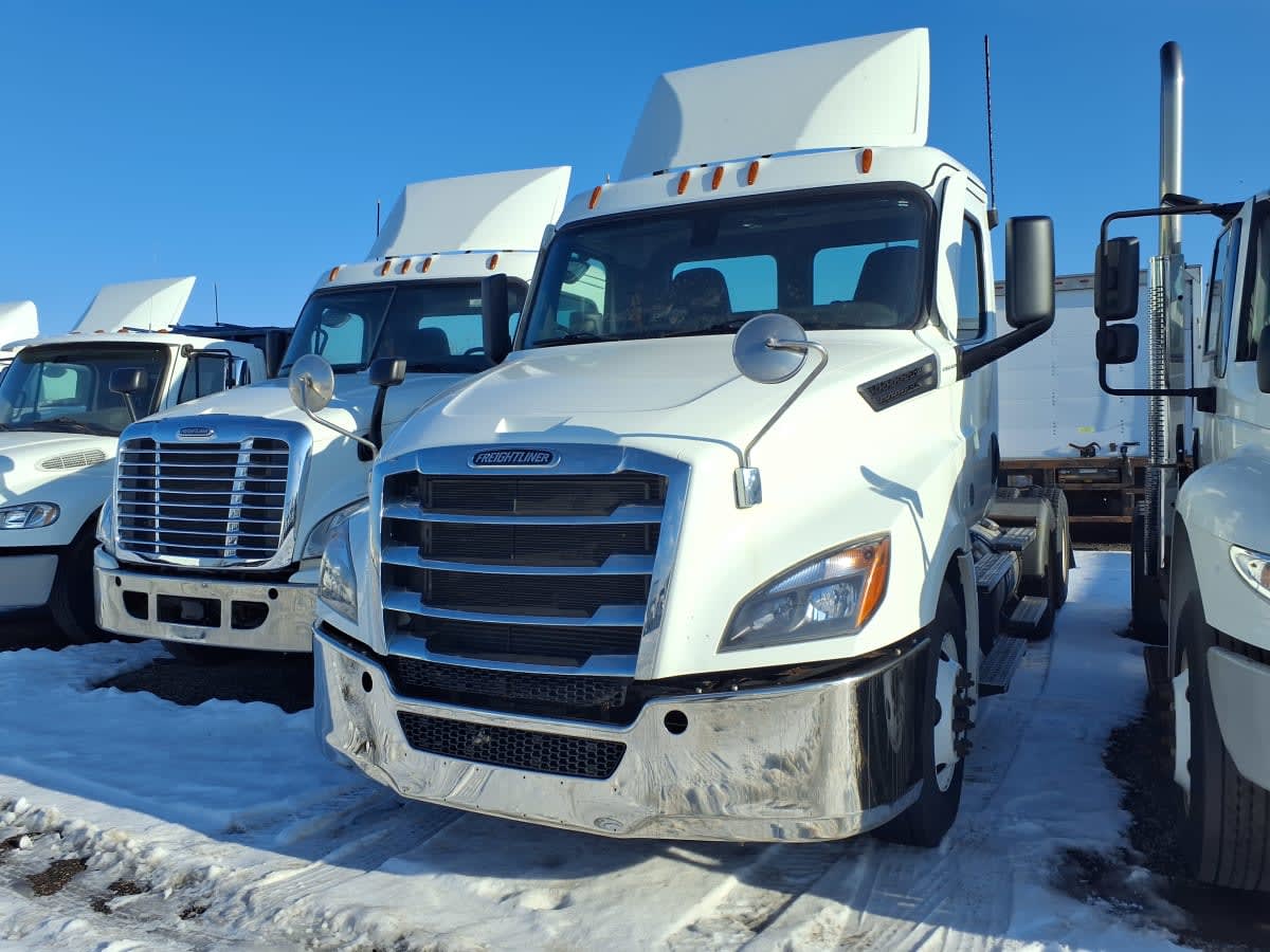 2021 Freightliner - image 1