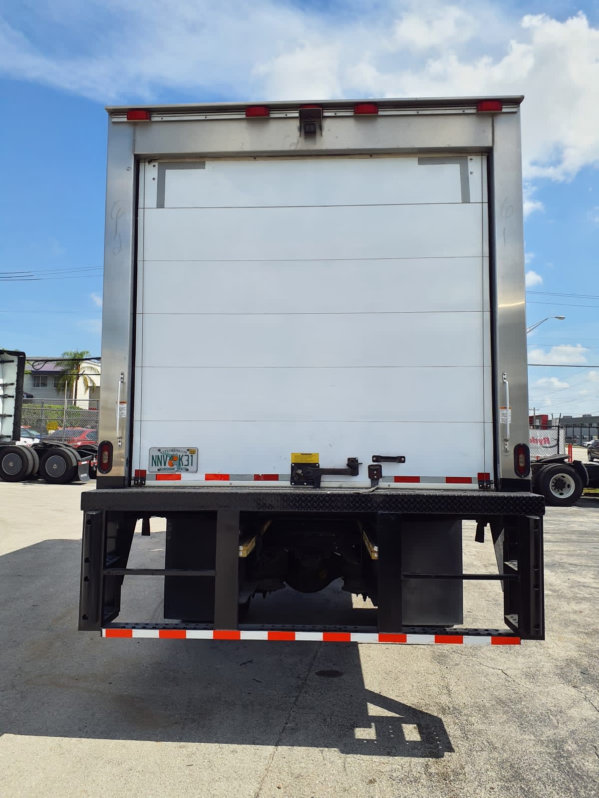 2020 Freightliner M2 106 in Miami, FL — photo 5