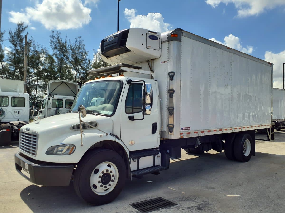 2020 Freightliner M2 106 in Miami, FL — photo 3