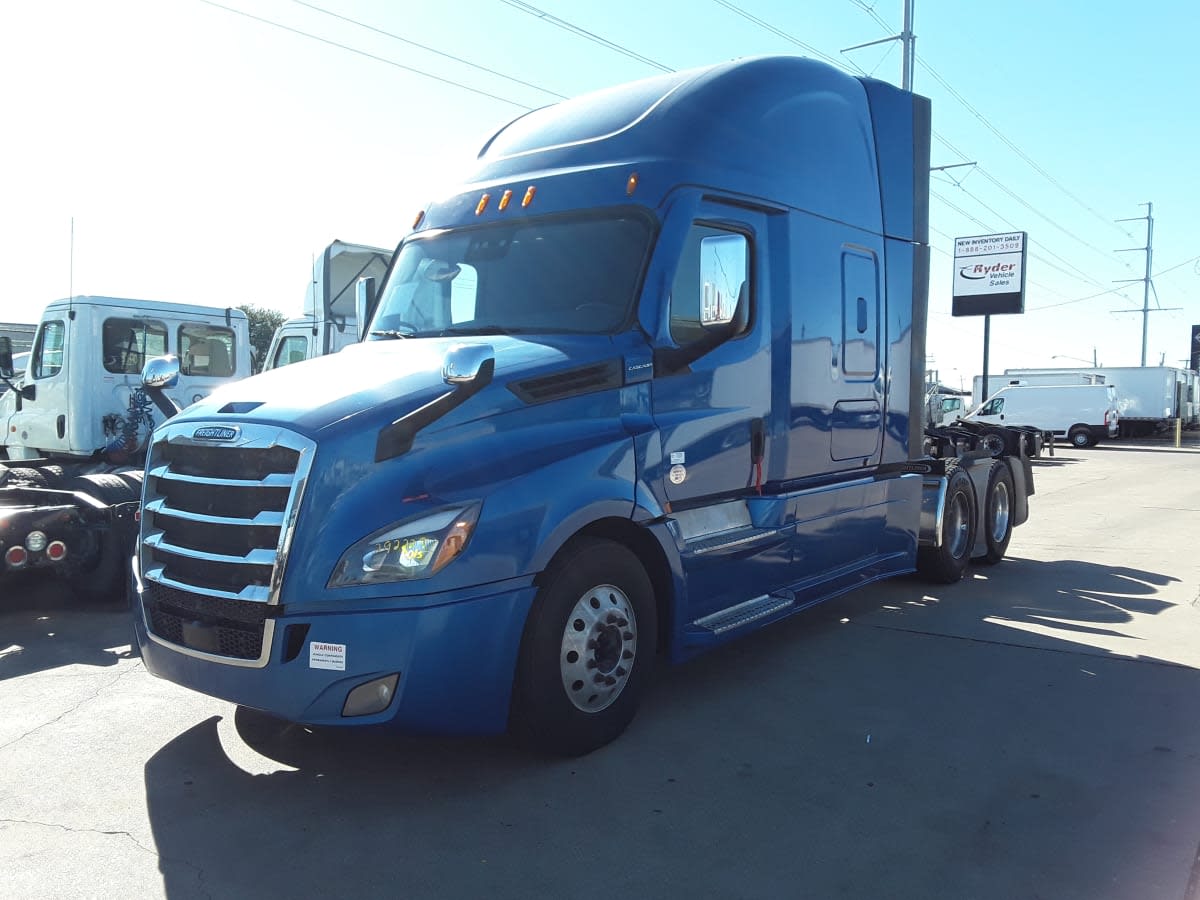 2020 Freightliner - image 1