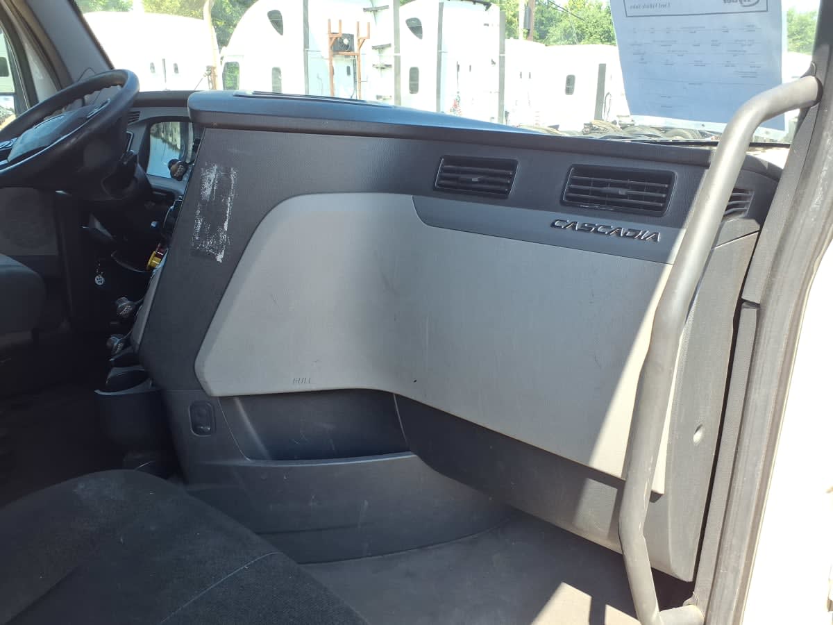 2020 Freightliner/Mercedes NEW CASCADIA PX12664 292355