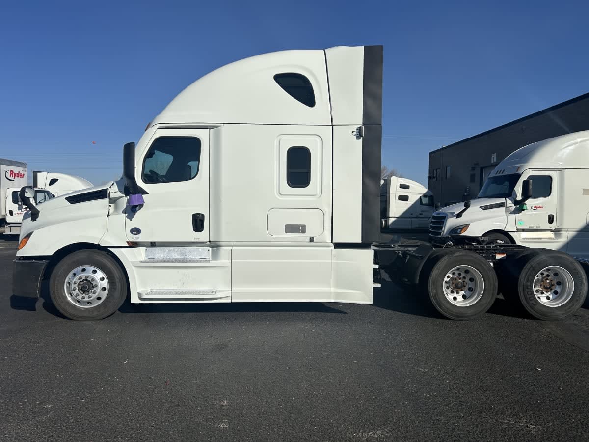 2020 Freightliner/Mercedes NEW CASCADIA PX12664 292398