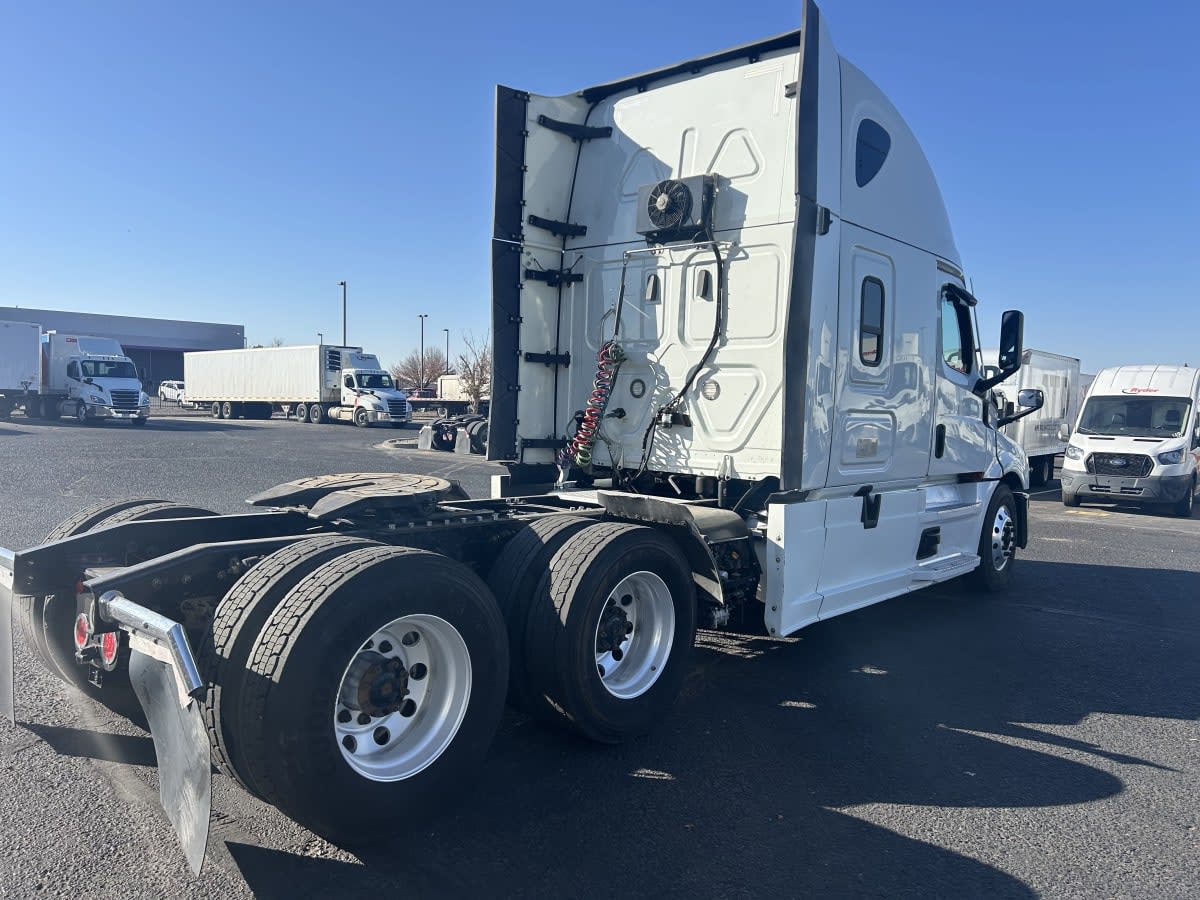 2020 Freightliner/Mercedes NEW CASCADIA PX12664 292398