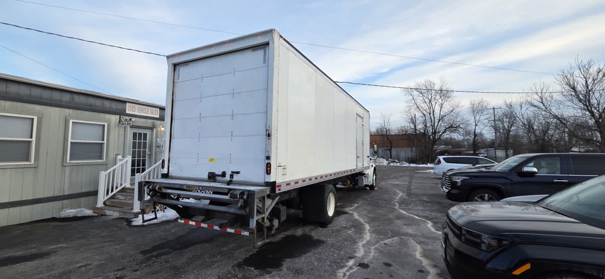 2021 Freightliner/Mercedes M2 106 292806