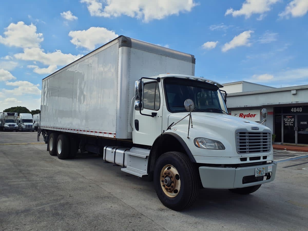 2020 Freightliner/Mercedes M2 106 293040