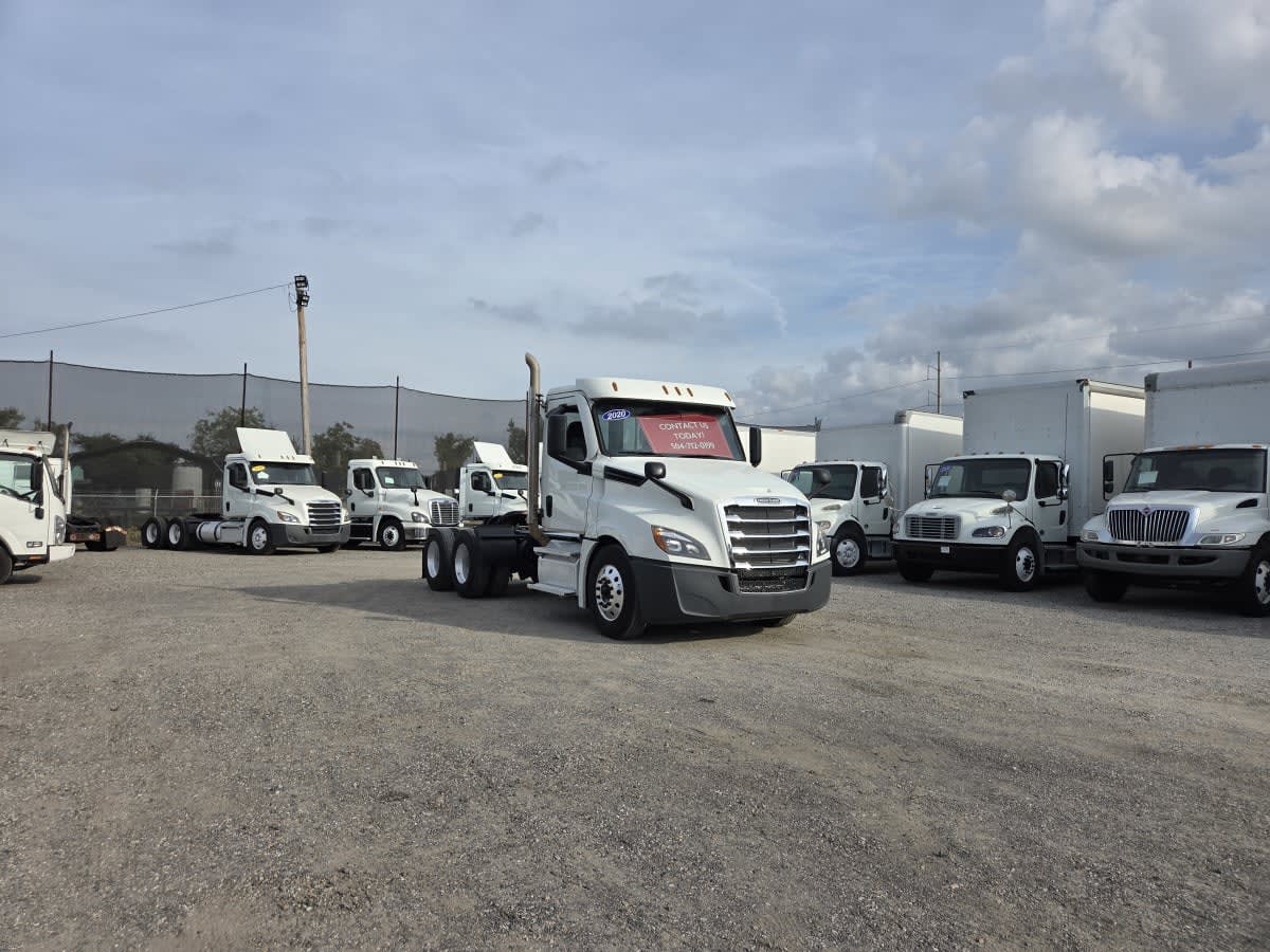 2020 Freightliner - image 3