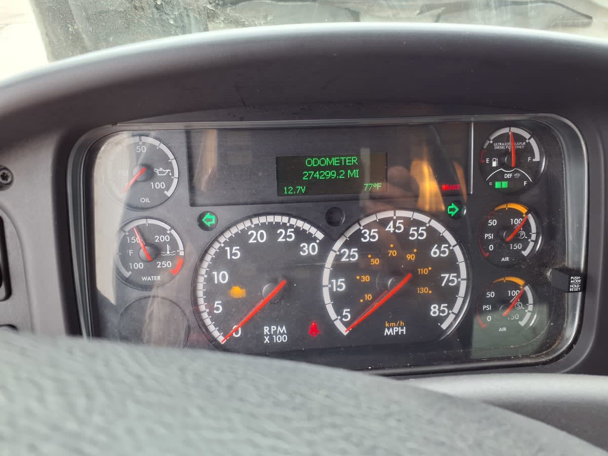 2020 Freightliner/Mercedes M2 106 293354