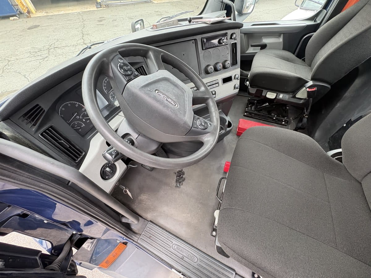 2021 Freightliner in Ashland, VA — photo 7