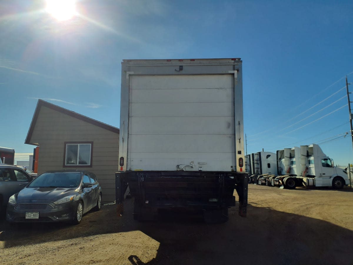 2020 Freightliner M2 106 - image 5